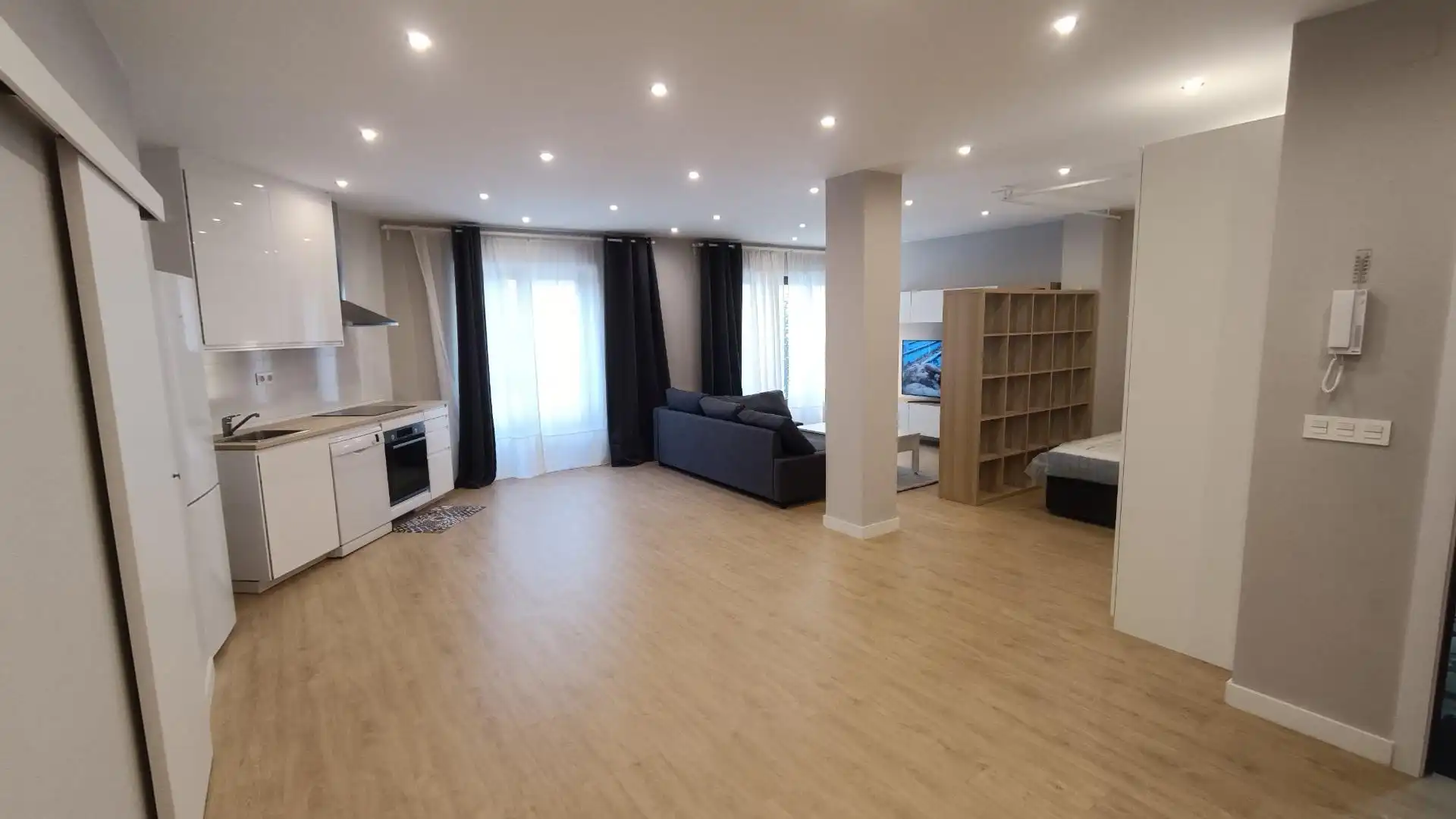 Schlafzimmer von Wohnung zur Miete in León Capital  mit Heizung und Parkett