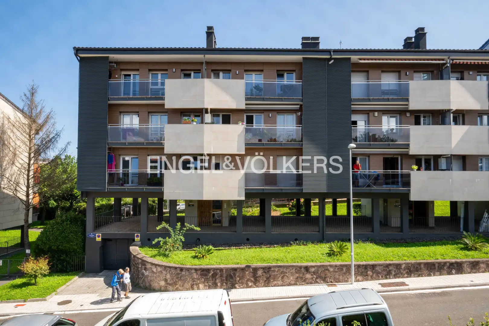 Vista exterior de Pis en venda en Donostia - San Sebastián  amb Calefacció