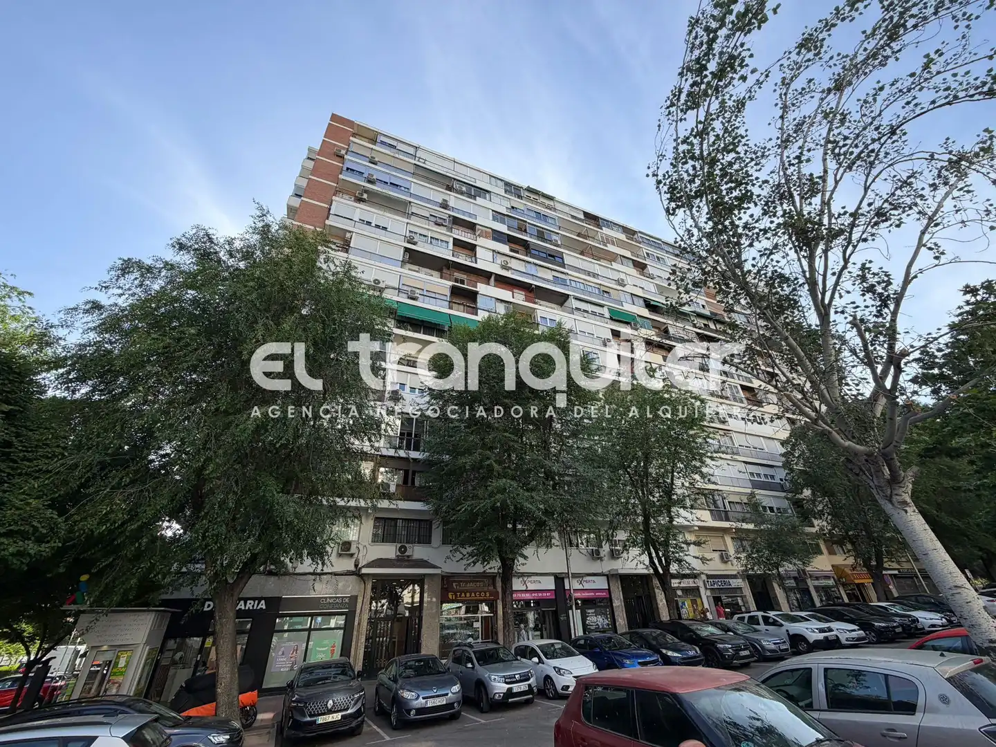 Exterior view of Flat for rent in Madrid  with Air Conditioner and Washing machine