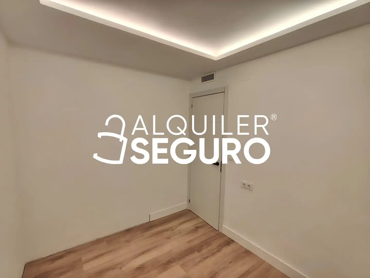 Habitación de Piso de alquiler en Fuencarral - El Pardo