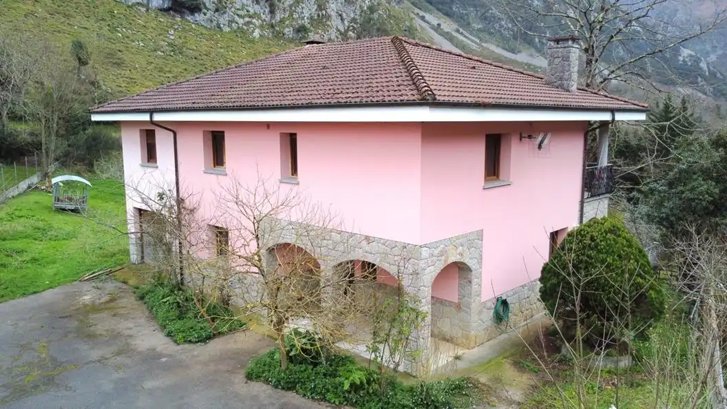 Exterior view of Houses for sale in Amieva  with Heating