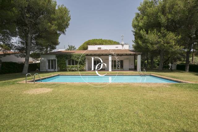 Casa-chalet en Alquiler en Carrer Torres Quevedo en Can Girona - Terramar - Vinyet