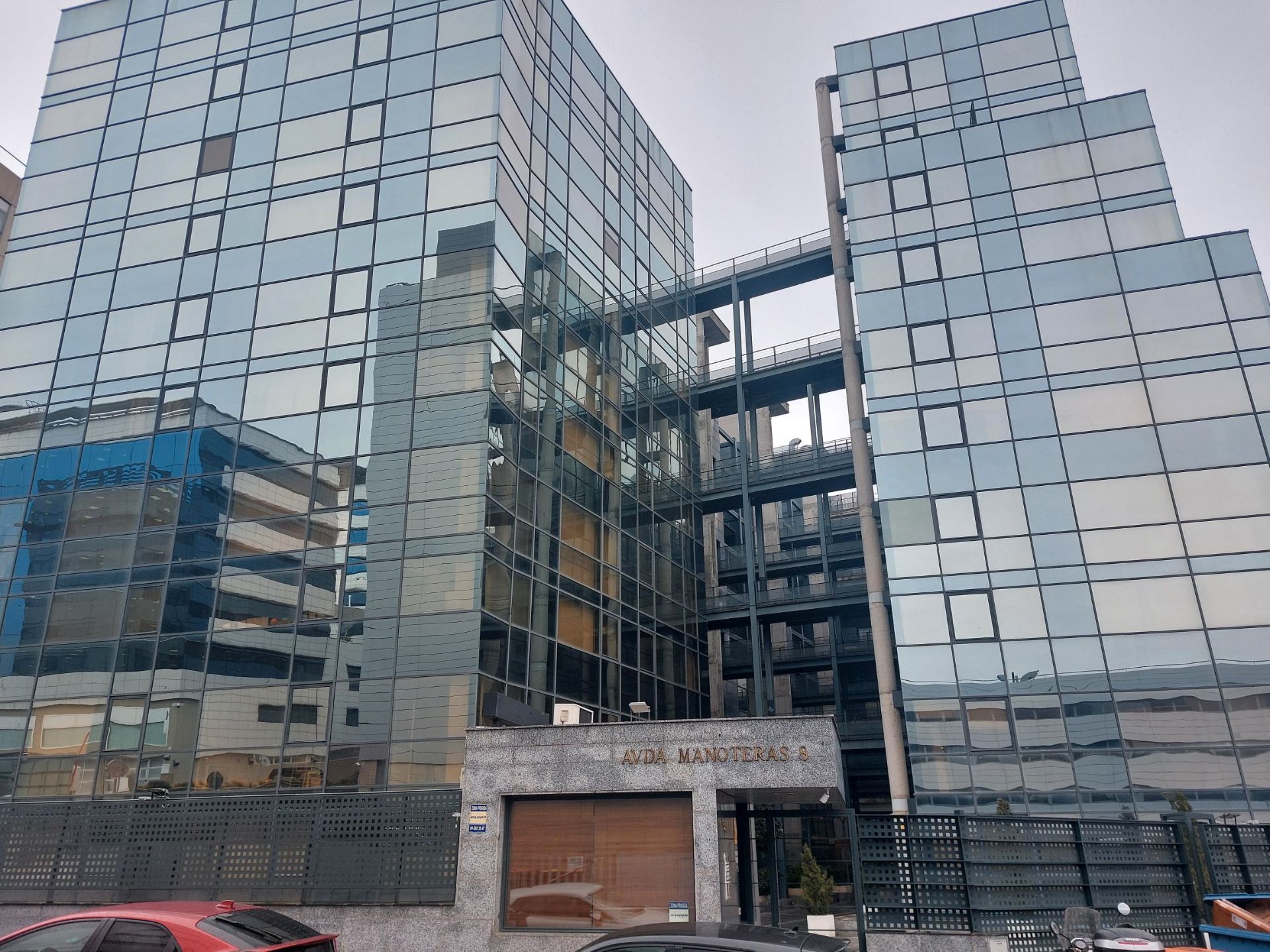 Vista exterior de Dúplex en venda en  Madrid Capital