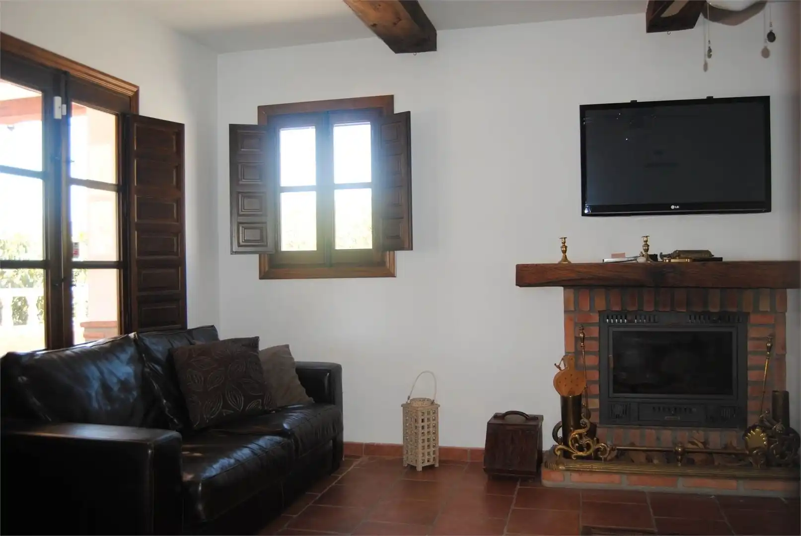Sala de estar de Casa o chalet en venta en Vélez-Málaga con Aire acondicionado, Jardín privado y Terraza