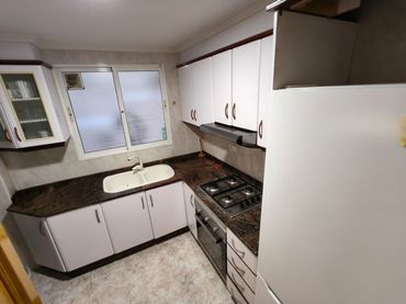 Piso con balcón en venta en Benicalap
