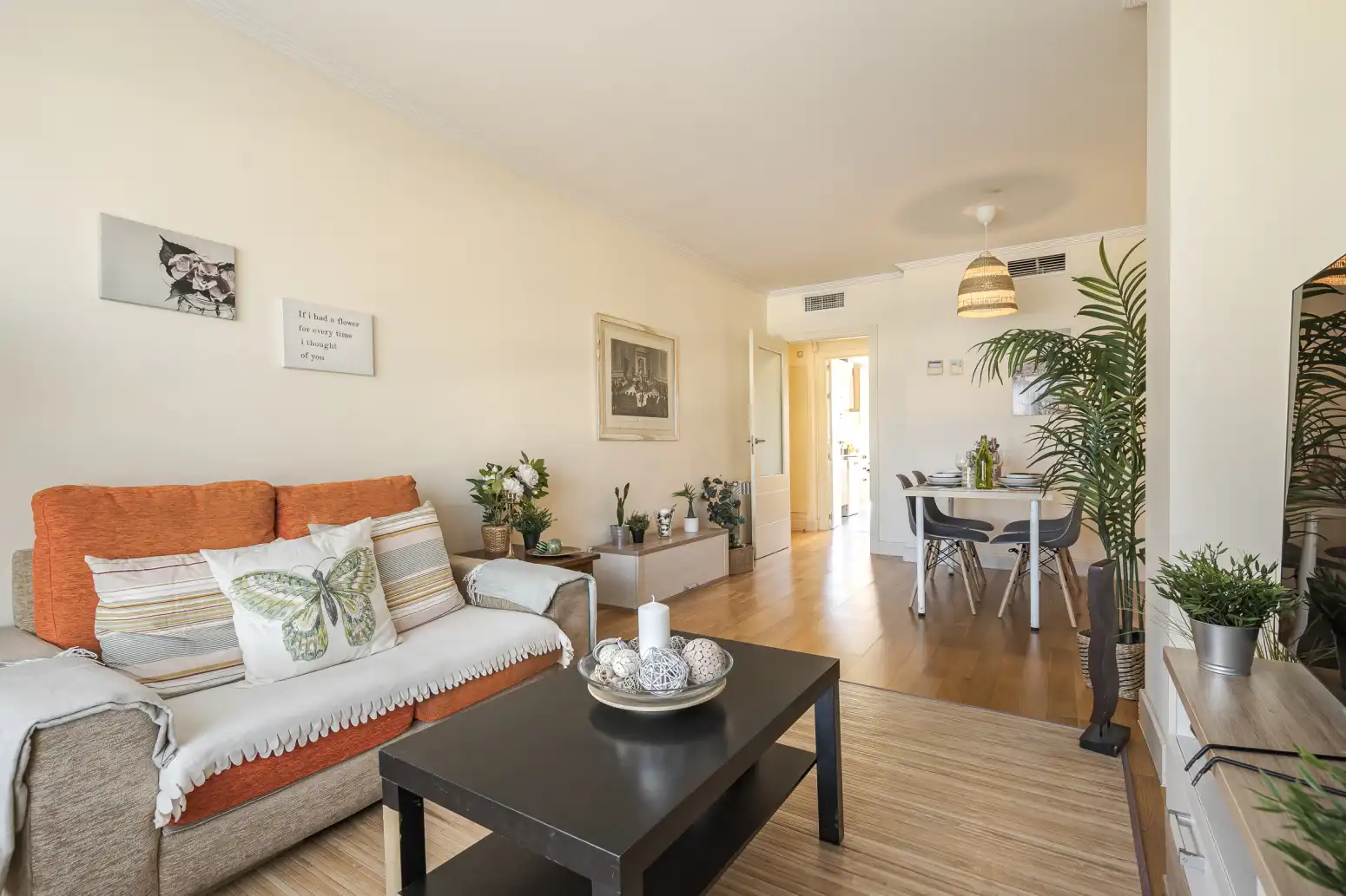 Sala de estar de Piso en venta en Madrid con Aire acondicionado, Calefacción y Jardín privado