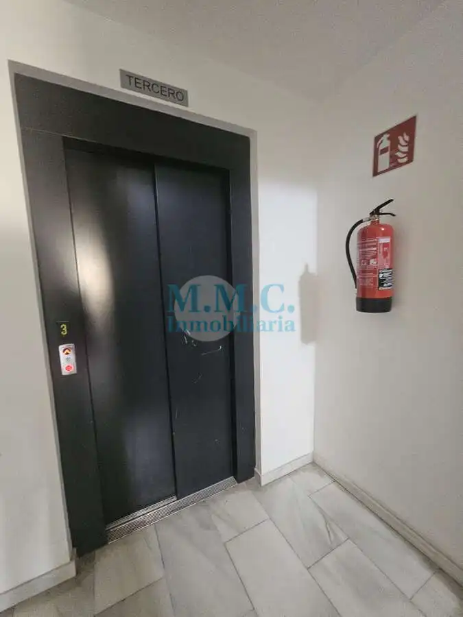 Piso en venta en Roquetas de Mar con Terraza y Amueblado
