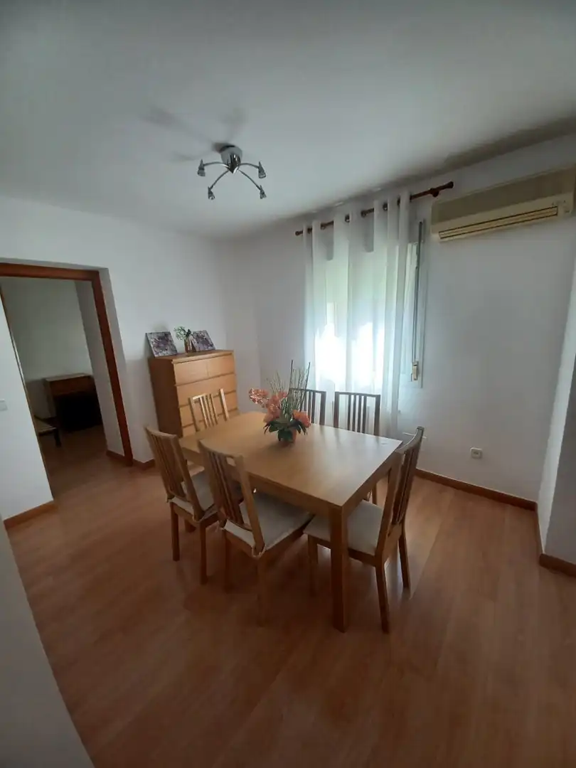 Piso de alquiler en MARCELINO ALVAREZ, Ventas