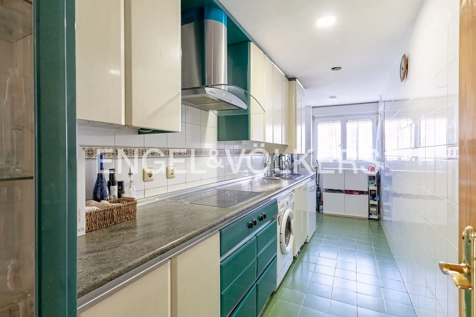 Cocina de Piso en venta en Madrid con Aire acondicionado, Calefacción y Piscina