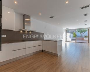 Kitchen of House or chalet for sale in Sabadell  with Air Conditioner, Heating and Private garden