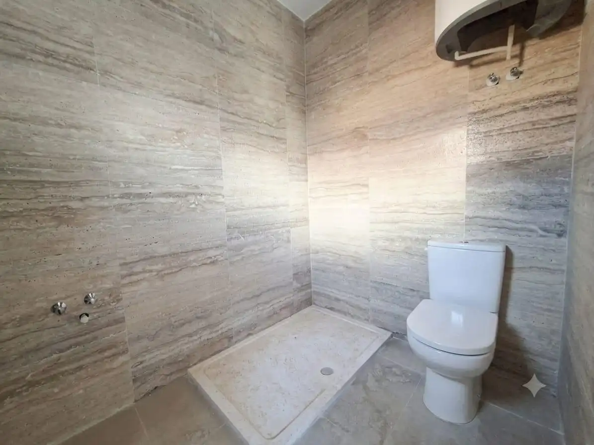Baño de Dúplex en venta en El Casar con Aire acondicionado y Trastero