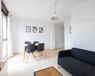 Sala d'estar de Apartament en venda en Armilla amb Aire condicionat