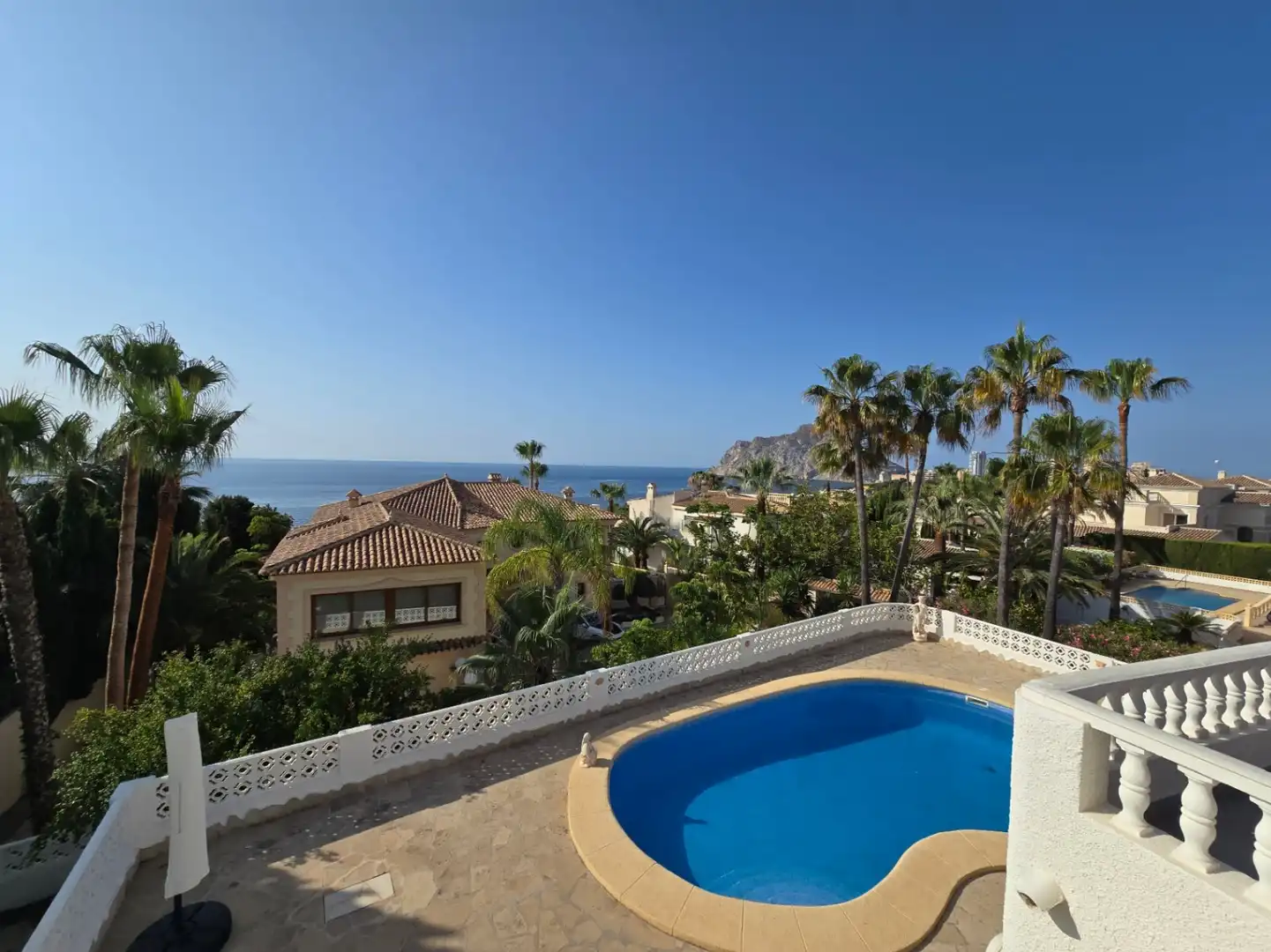 Exterior view of Houses for sale in Calpe / Calp