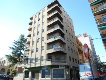 Vista exterior de Pis en venda en Salamanca Capital amb Calefacció, Parquet i Terrassa