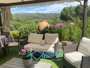 Casa con piscina in vendita a El Tiemblo