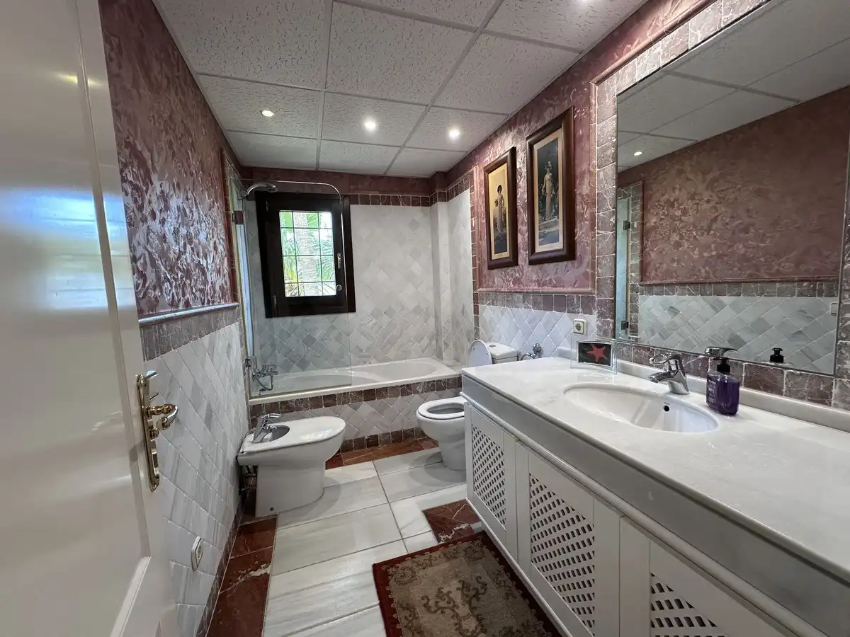 Apartament amb piscina en venda a Milla de Oro, imagen 12