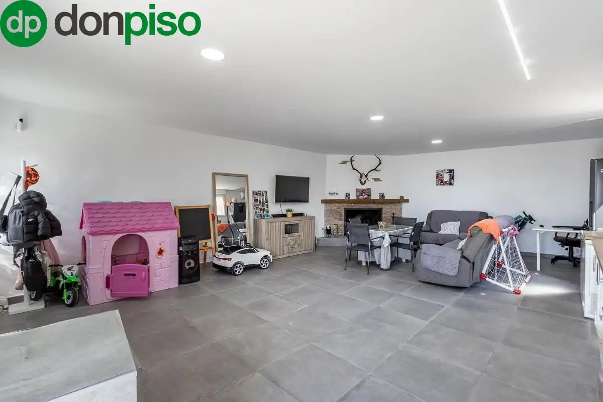 House with garden for sale in Calle MOLINILLO, imagen 8
