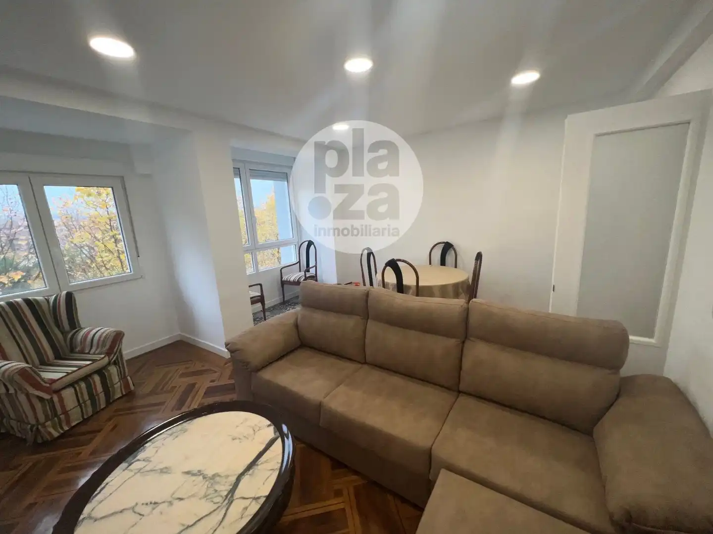 Living room of Flat for rent in Burgos  with Heating and Furnished