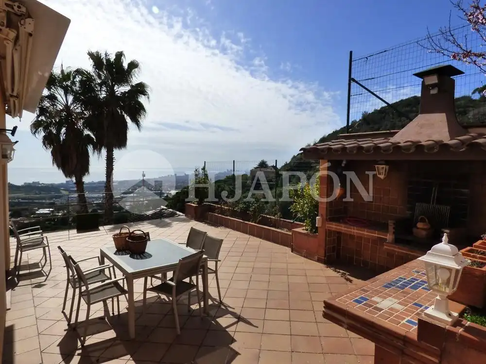 Terraza de Casa o chalet en venta en Badalona con Aire acondicionado, Jardín privado y Terraza
