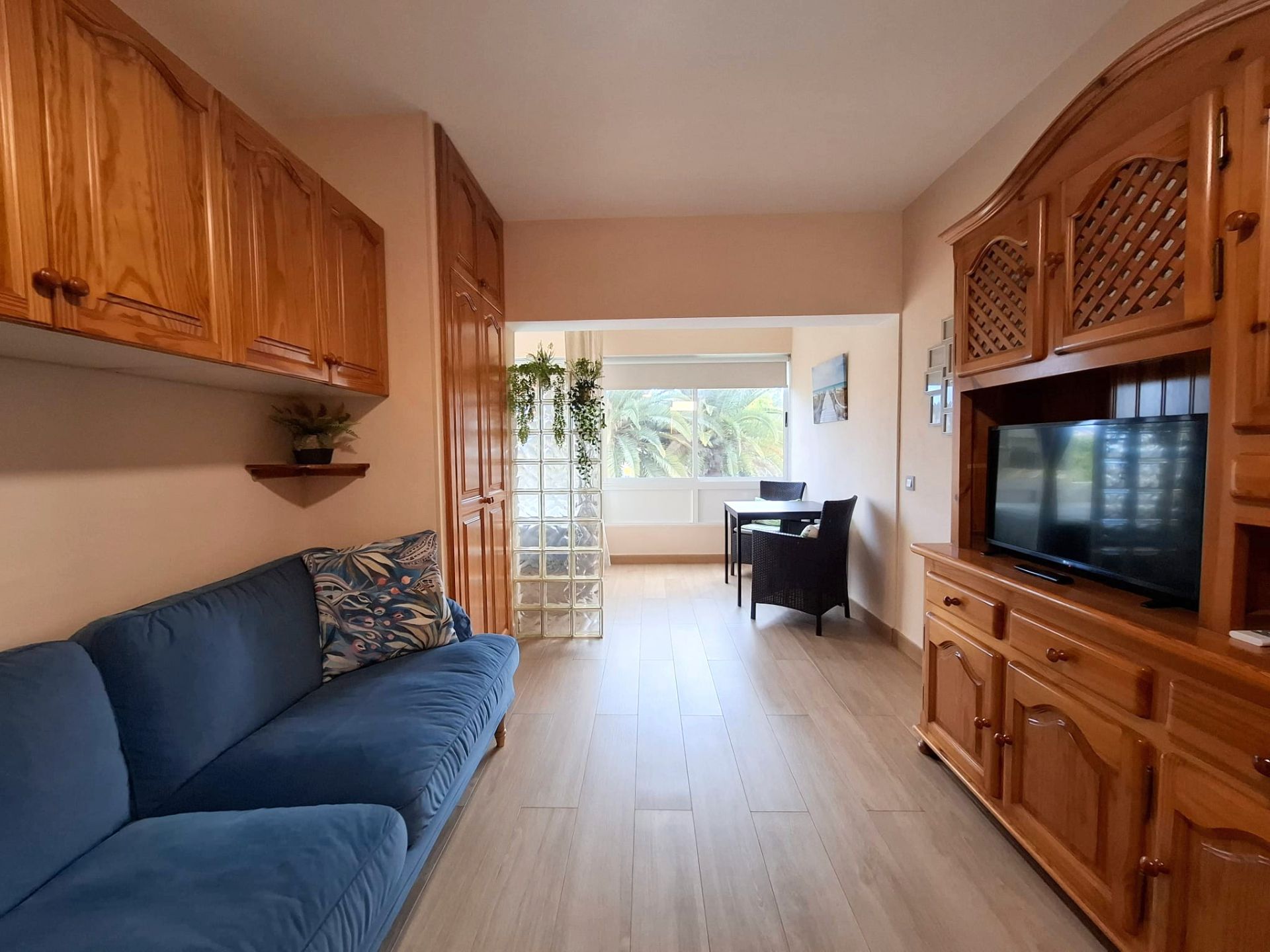 Living room of Study for sale in Arona  with Furnished, Alarm and Community pool