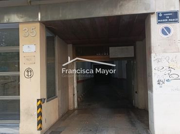 Aparcament en venda a calle de Misser Mascó