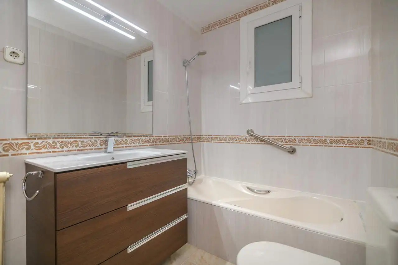 Piso en venta en de Balmes, El Putget i el Farró