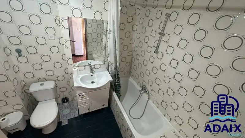 Baño de Piso en venta en Fuensalida con Balcón