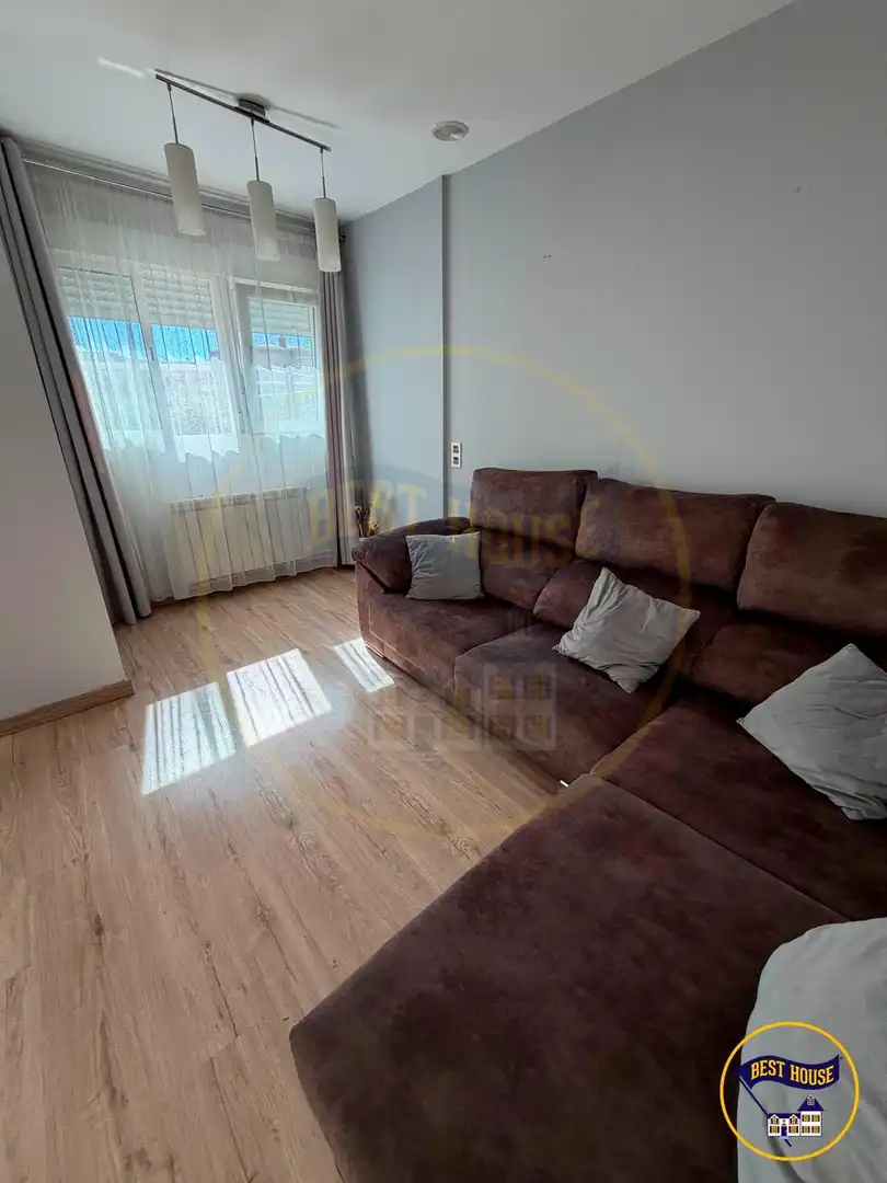 Sala de estar de Piso en venta en Cuenca con Calefacción, Amueblado y Balcón