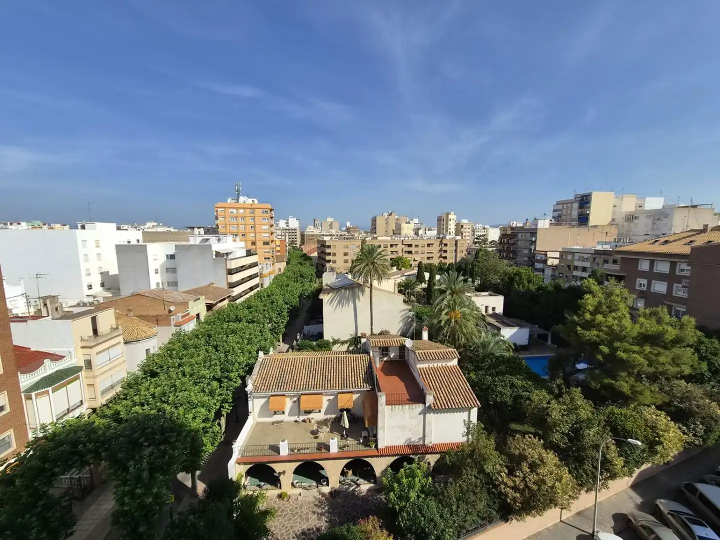 Vista exterior de Pis de lloguer en Vila-real amb Parquet i Terrassa