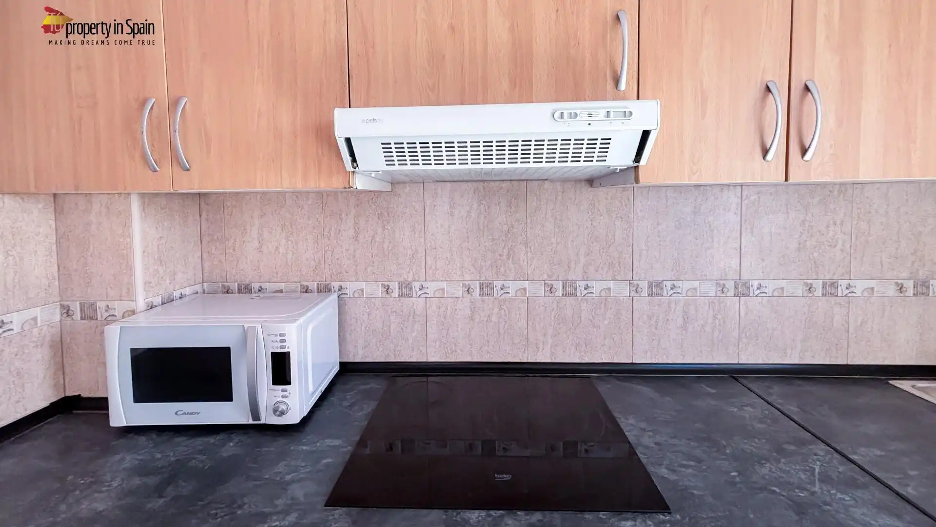 Kitchen of Flat for share in Alicante / Alacant