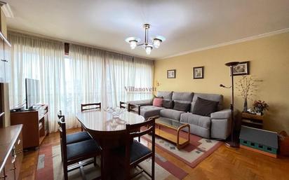 Living room of Flat for sale in Vigo 