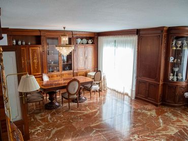 Wohnung mit Balkon zum Verkauf in Plaza de Colón