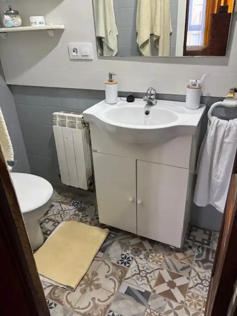 Bany de Dúplex en venda en Ferrol amb Calefacció, Parquet i Terrassa