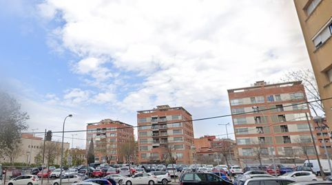 Foto 3 de Piso en venta en Plaça de L'esbart Dansaire de Rubí, La Serreta, Rubí