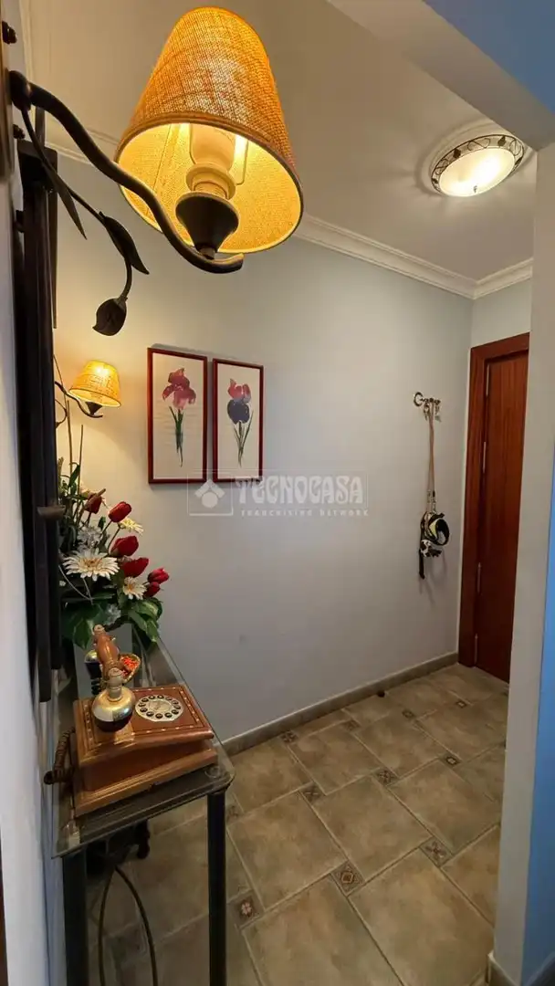 Piso en venta en Almería con Aire acondicionado