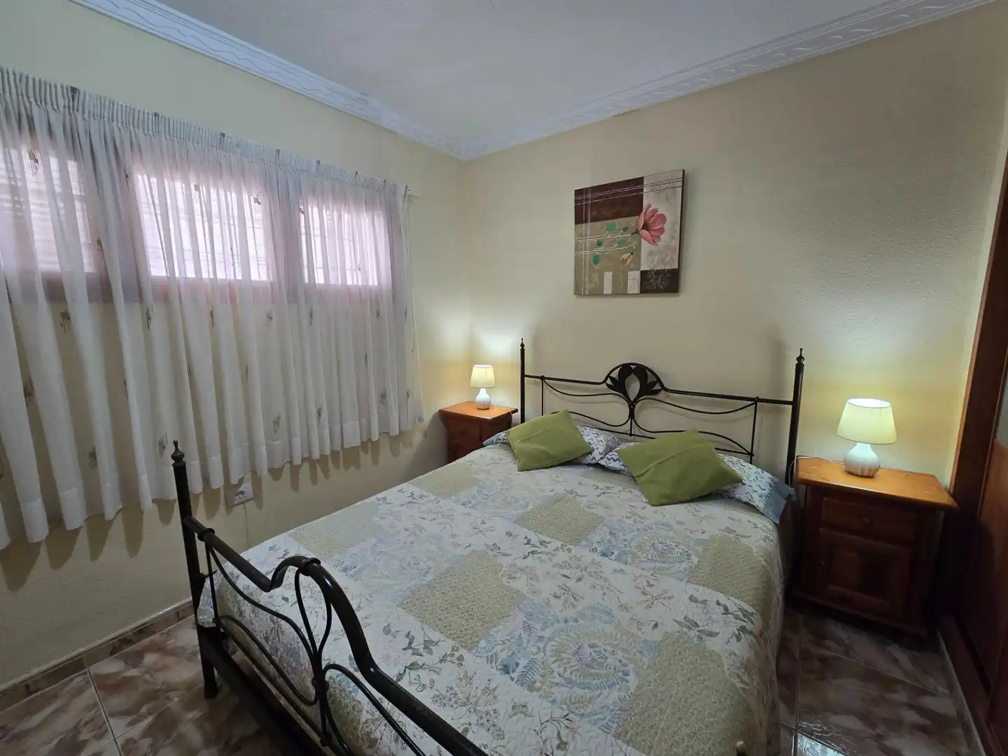 Dormitori de Apartament de lloguer en San Bartolomé de Tirajana amb Moblat i Piscina comunitària