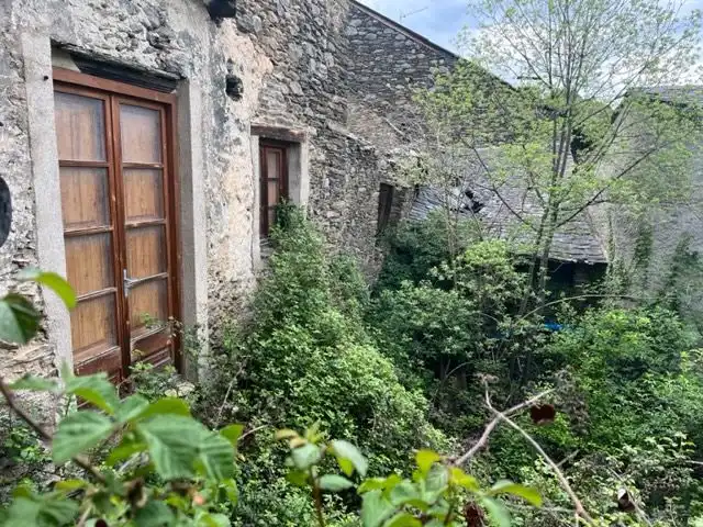 Exterior view of Houses for sale in Alt Àneu