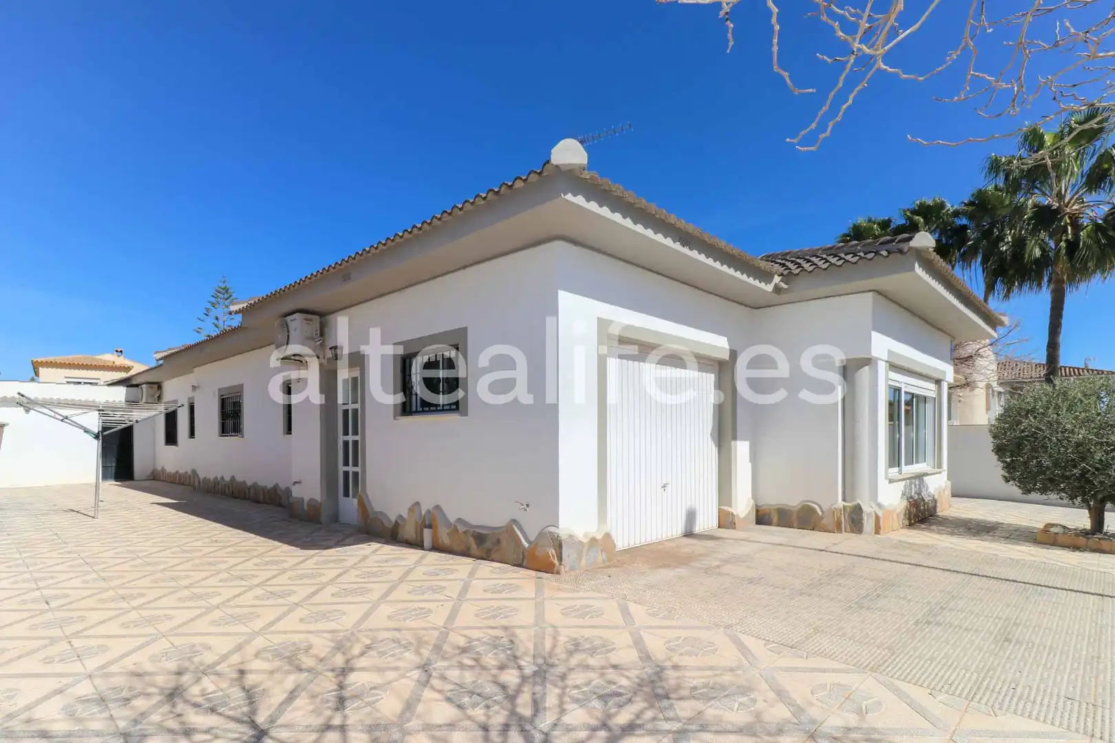 Casa o xalet de lloguer a Calle Londres, El Tossal - Bello Horizonte