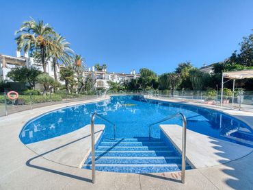 Erdgeschosswohnung mit Pool zum Verkauf in Selwo