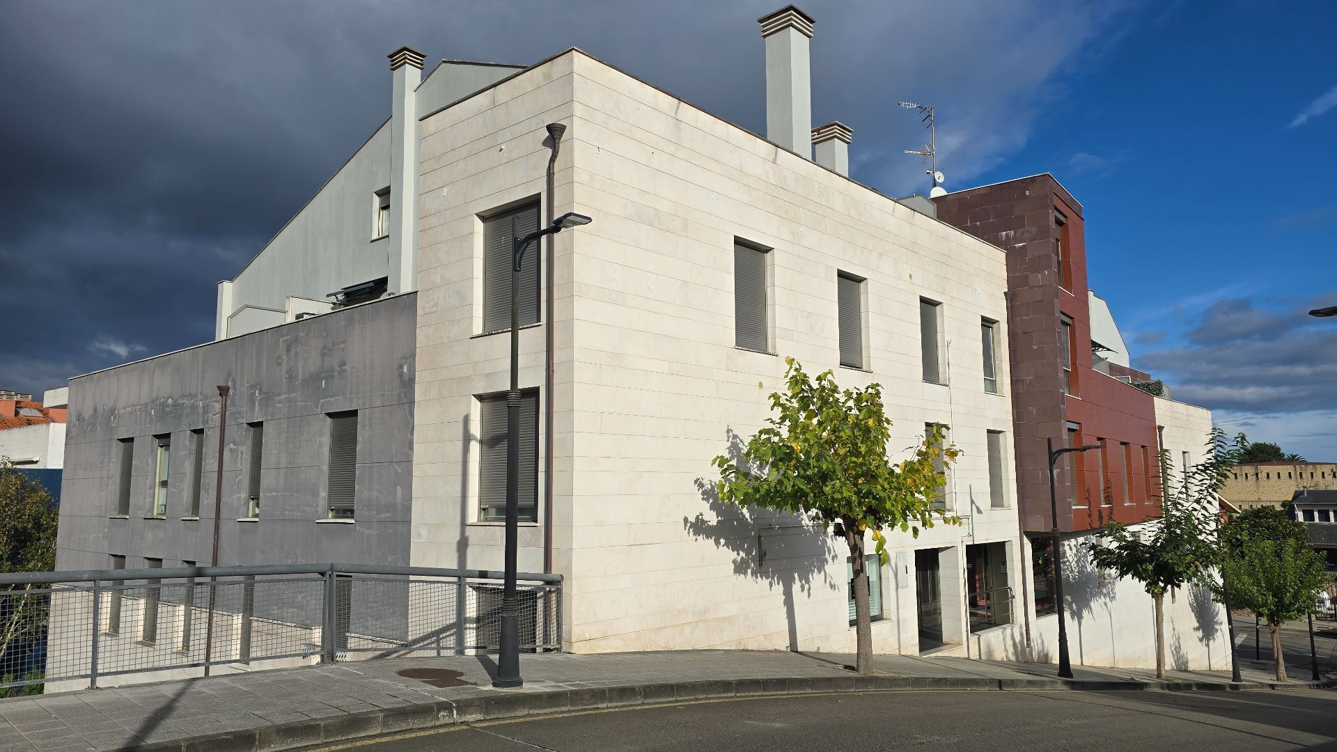 Exterior view of Flat for sale in Llanes  with Heating, Storage room and Furnished