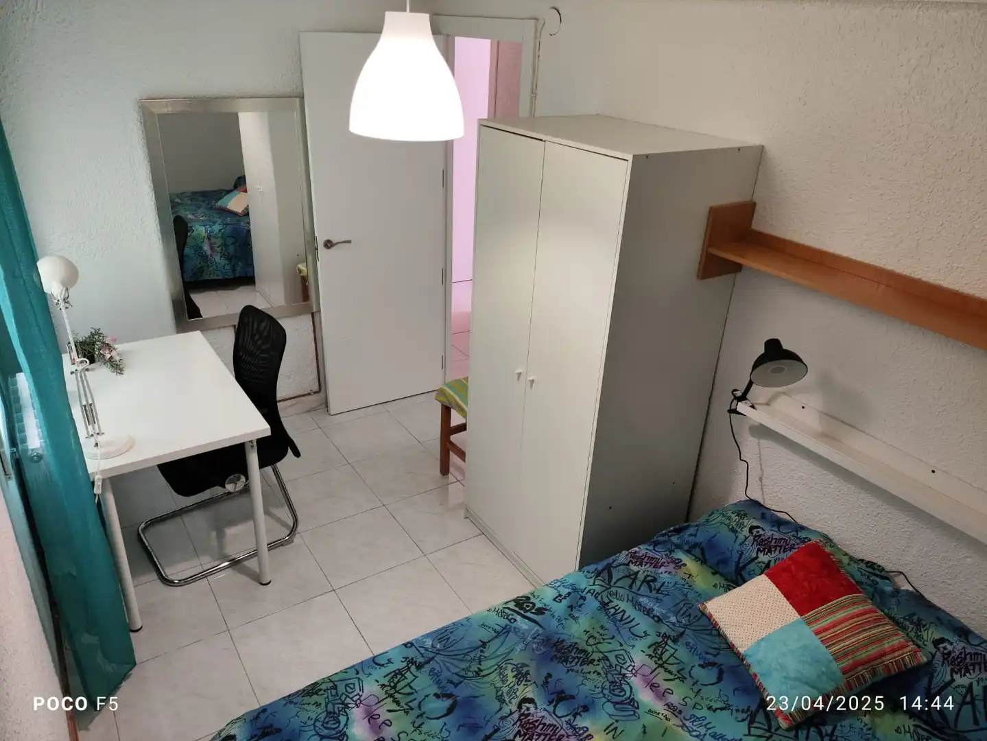 Bedroom of Flat for rent in Zaragoza  with Heating, Parquet flooring and Furnished