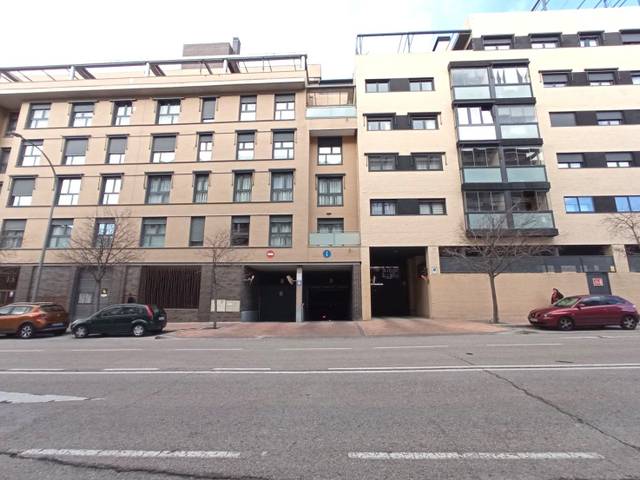 Garaje en Venta en Ensanche de Vallecas - La Gavia