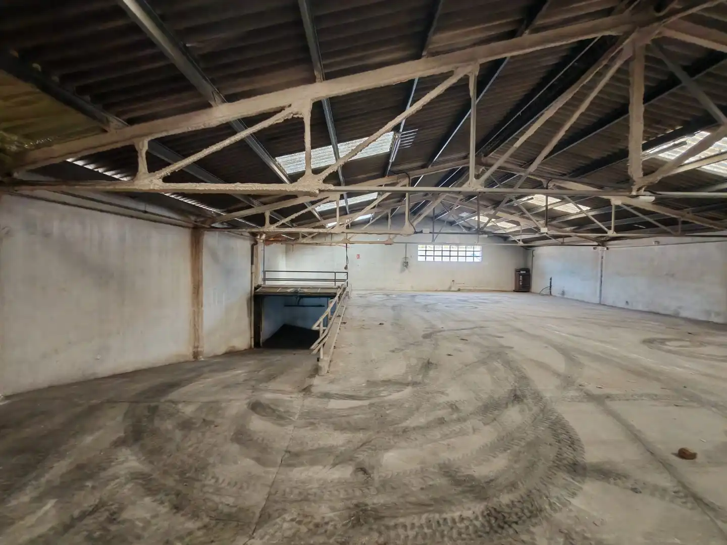 Nave industrial de alquiler en Granollers