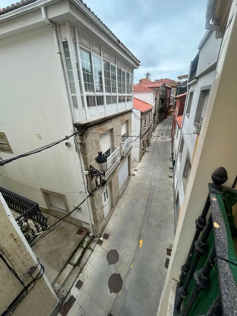 Terrassa de Pis en venda en A Pobra do Caramiñal amb Calefacció, Traster i Moblat
