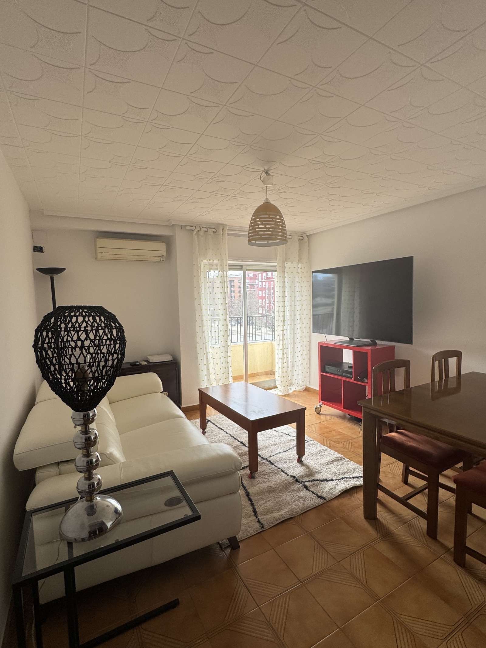 Sala d'estar de Apartament per a compartir en  Valencia Capital amb Aire condicionat, Terrassa i Moblat