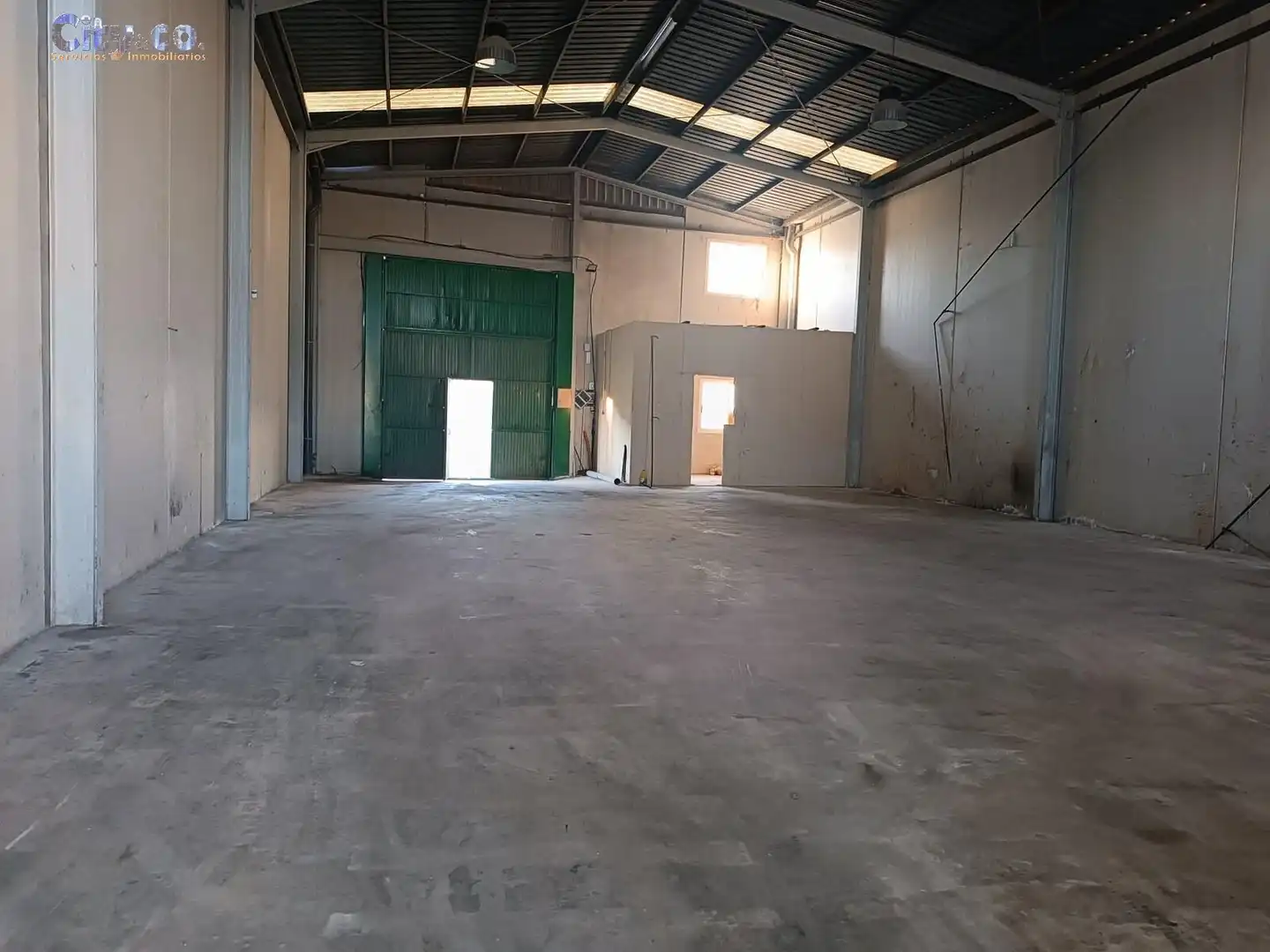 Industrial building to rent in Lorquí