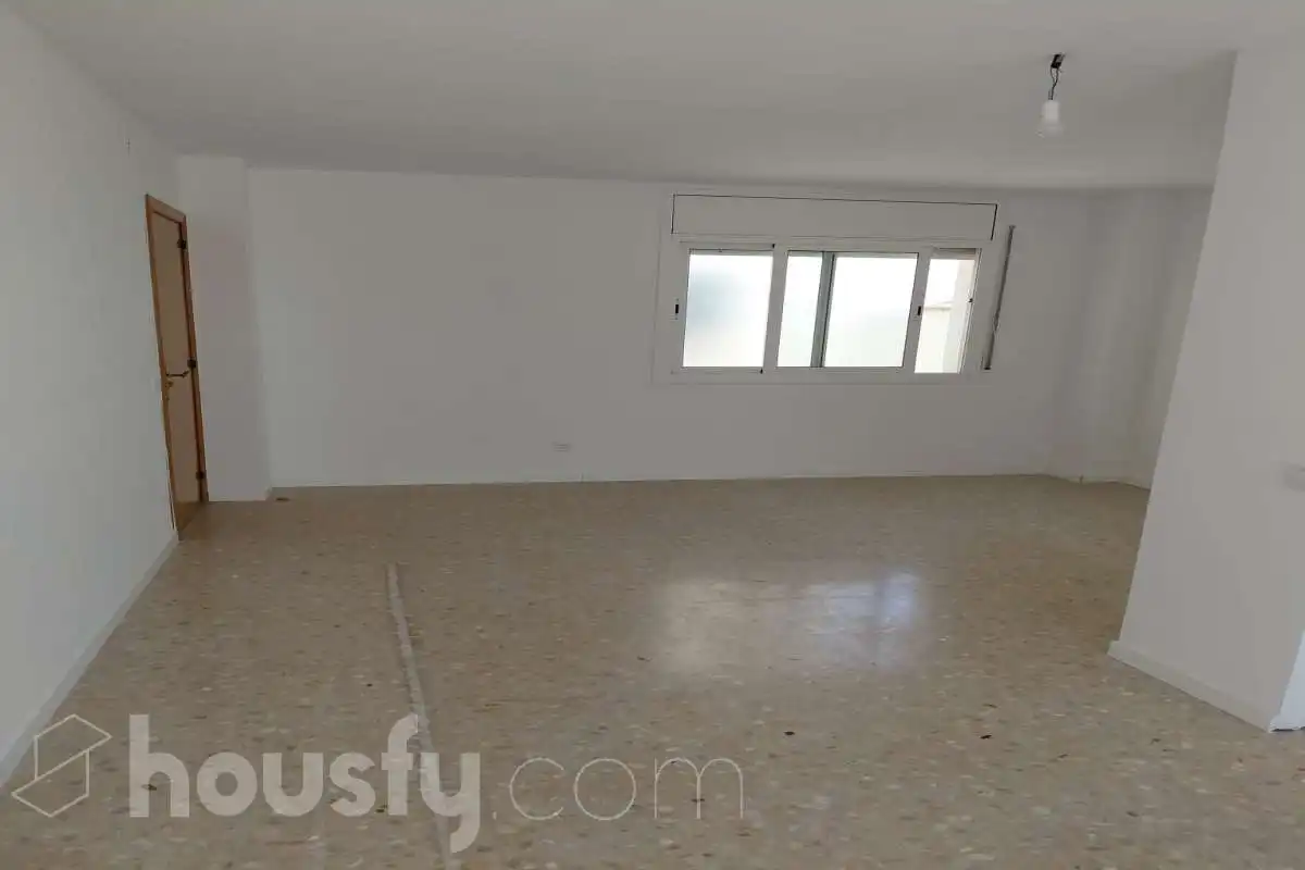 Living room of Flat for rent in Terrassa  with Heating, Terrace and Storage room