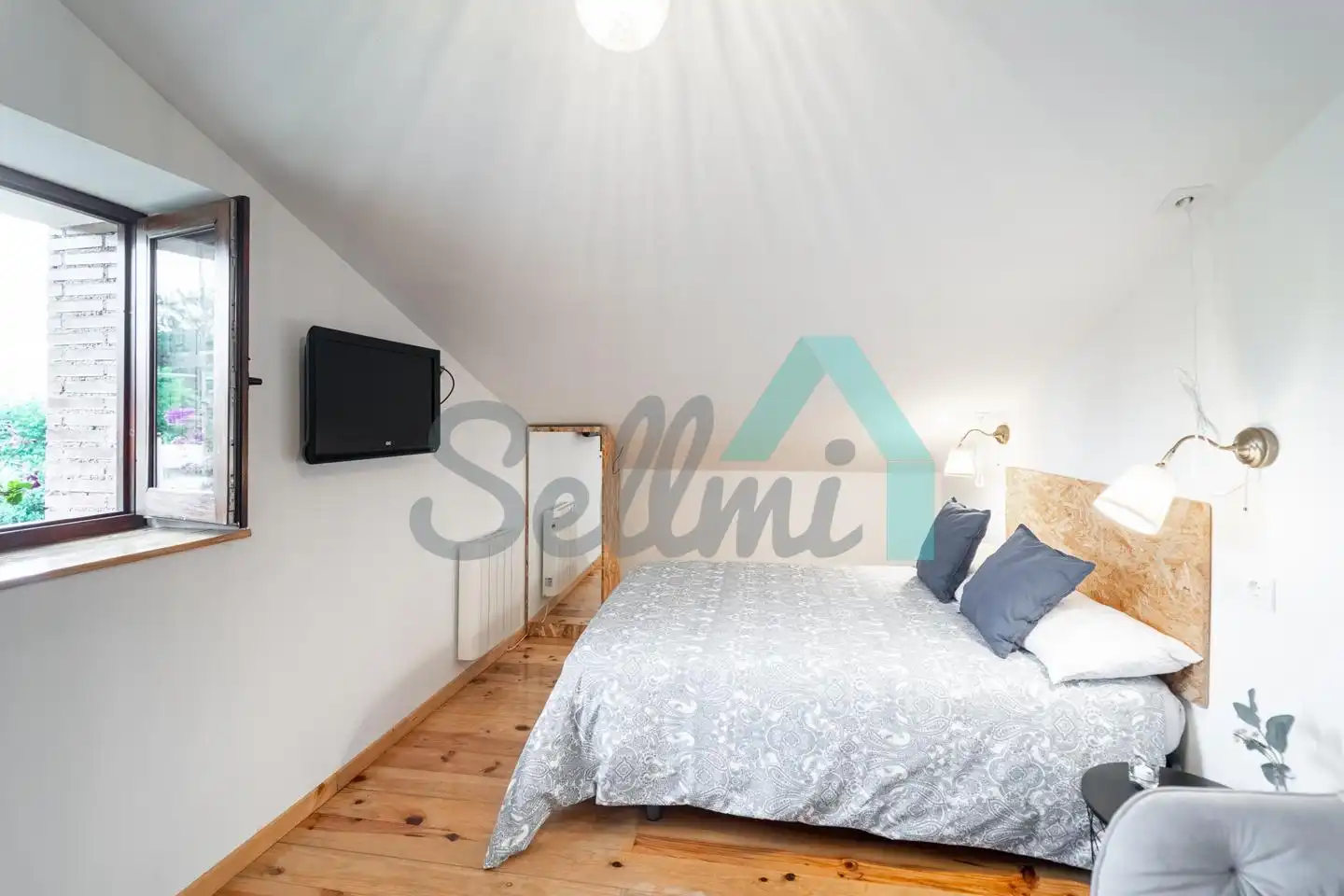 Habitación de Casa adosada de alquiler en Oviedo  con Jardín privado, Parquet y Terraza
