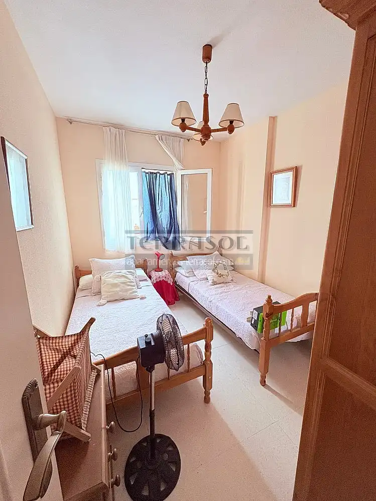 Dormitori de Apartament en venda en Vélez-Málaga amb Terrassa i Piscina