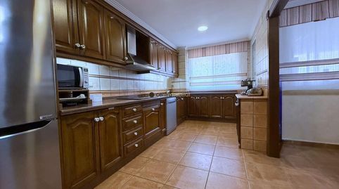 Foto 2 de Piso en venta en Petrer, Alicante